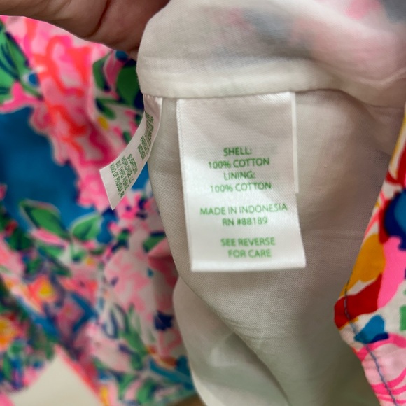 Lilly Pulitzer Trina Dress EEUC, Gorgeous style and colors and so Flattering 🌺 - Picture 4 of 5
